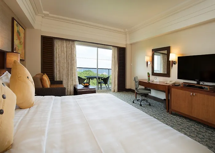 Shangri-la Mactan, Cebu Resort 5*